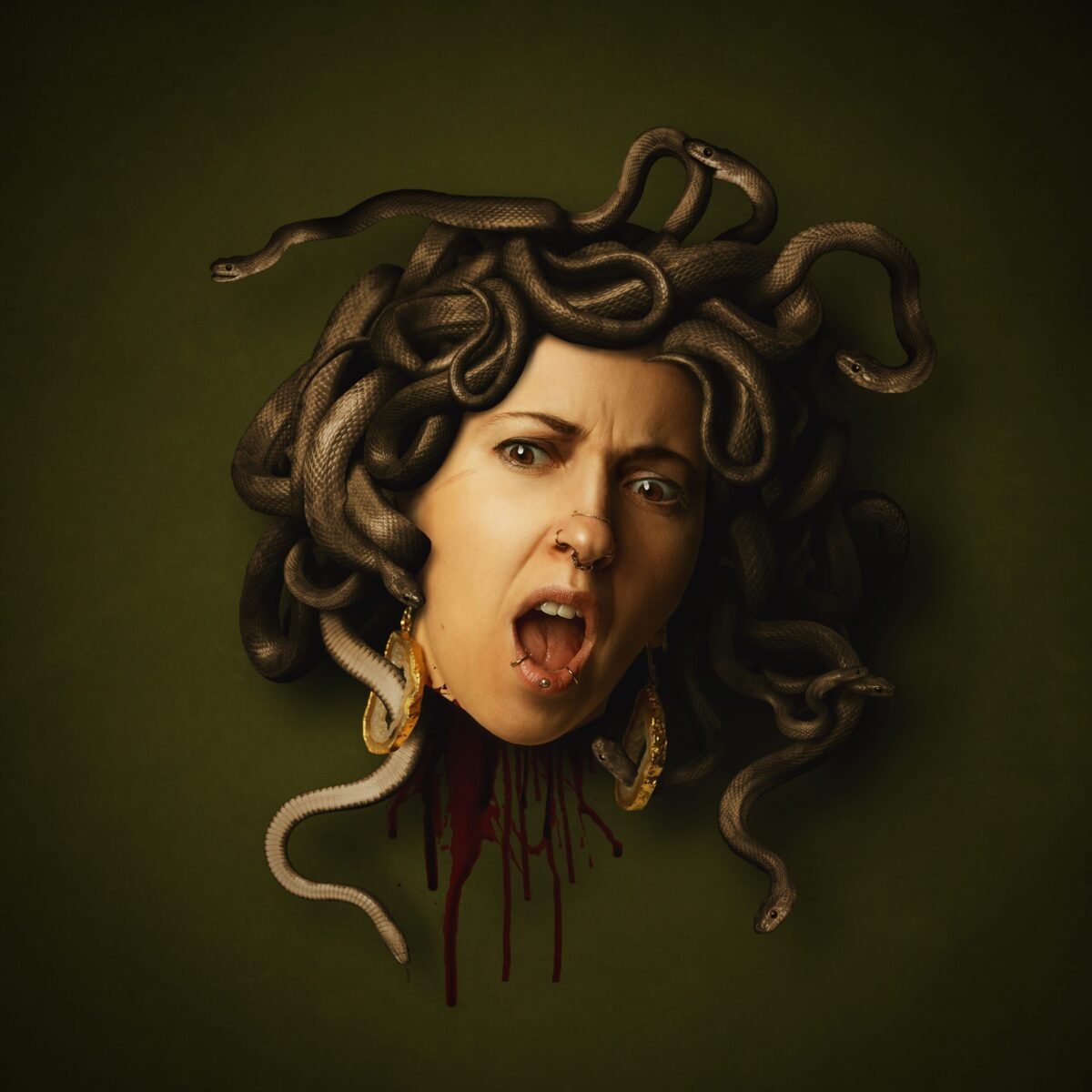 Medusa by Deborah Zuanazzi