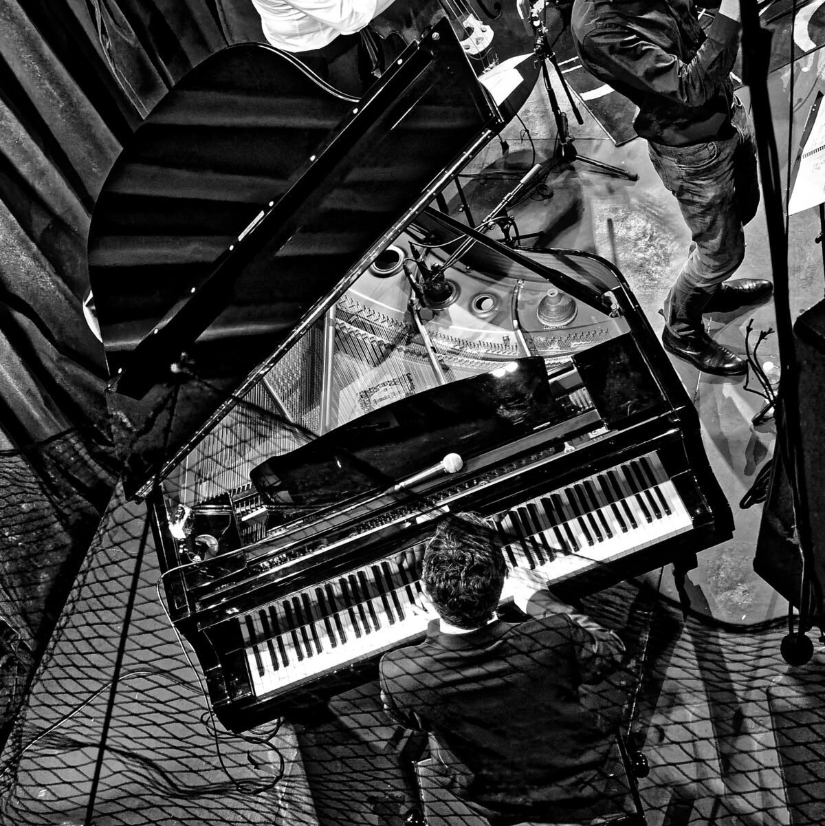 Patrick Cabon au Piano lors d'un concert de Patrick Cabon Quintet au Studio l'Ermitage à Paris